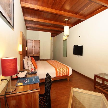 Sn Hotel Munnar Exterior photo